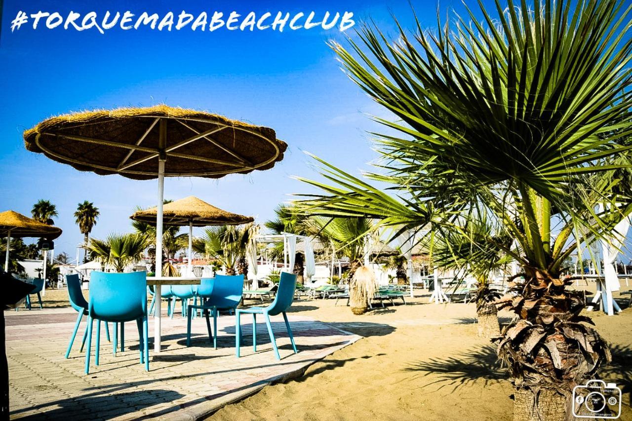 Torquemada Beach Club Margherita Di Savoia Exterior photo